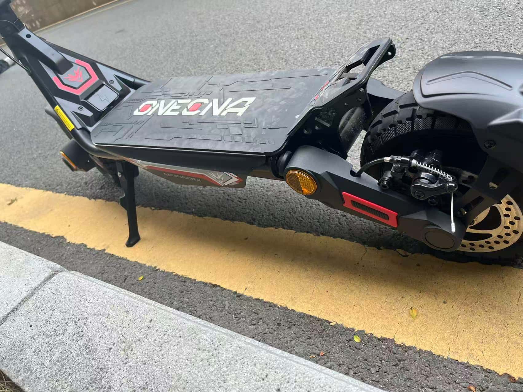 Ride Electric Scooter on the Road Without License? State Laws