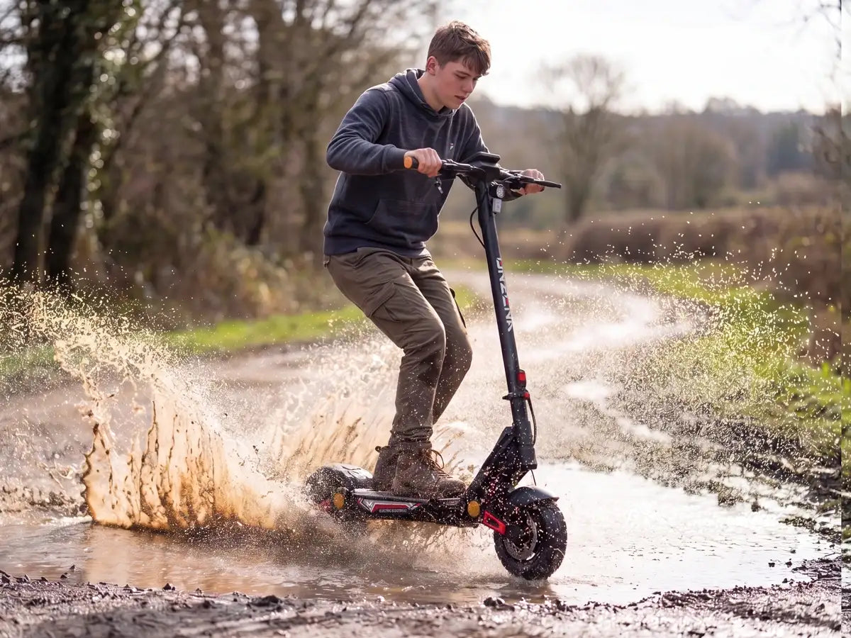A2_Electric_Scooter_Excellent_Waterproof_Rating