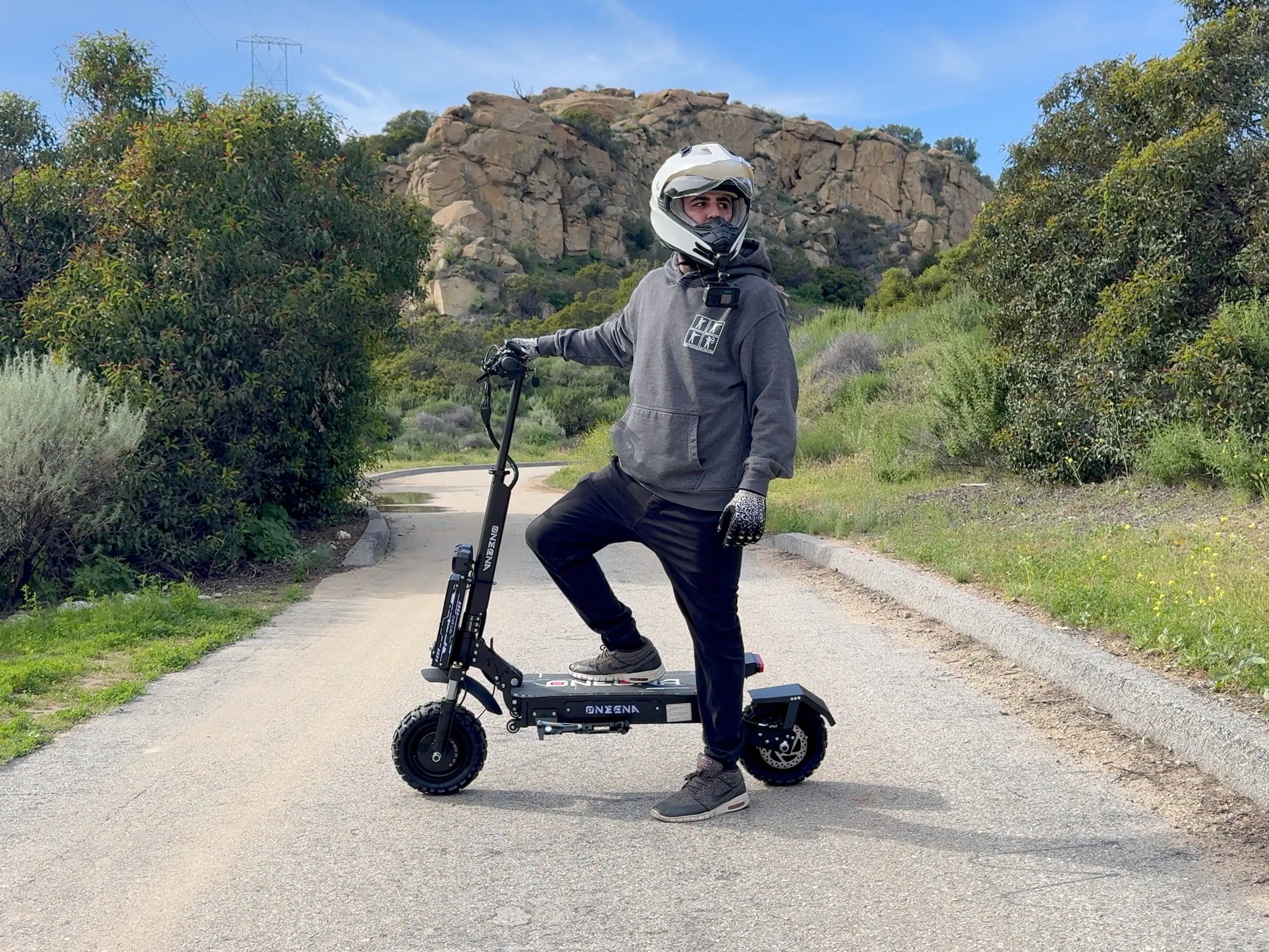 ONECNA Minor Imperfections GT7 Dual Motor 11" Electric Scooter for Adults