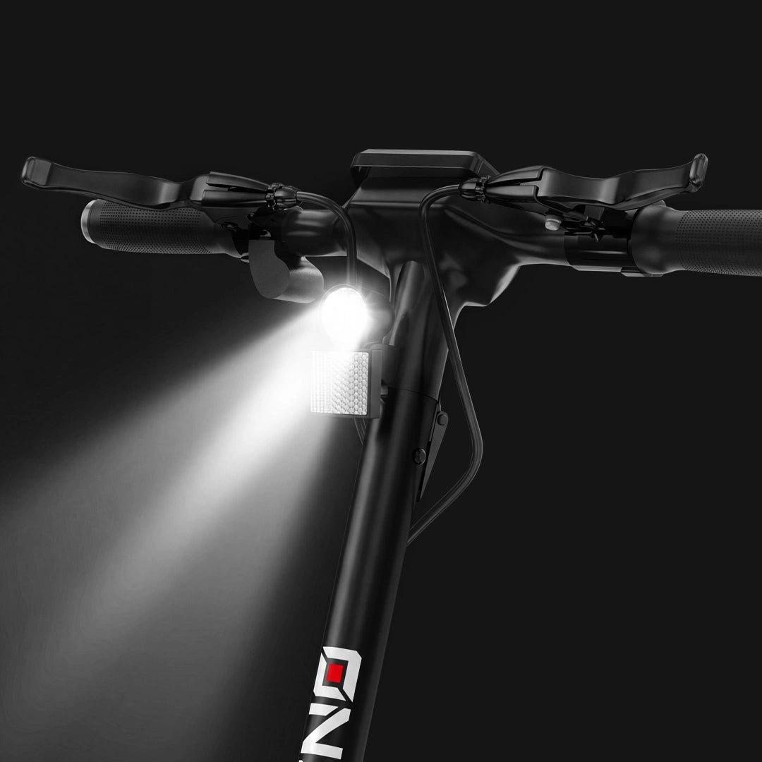 A2_Electric_Scooter_Clear_and_Bright_Headlight