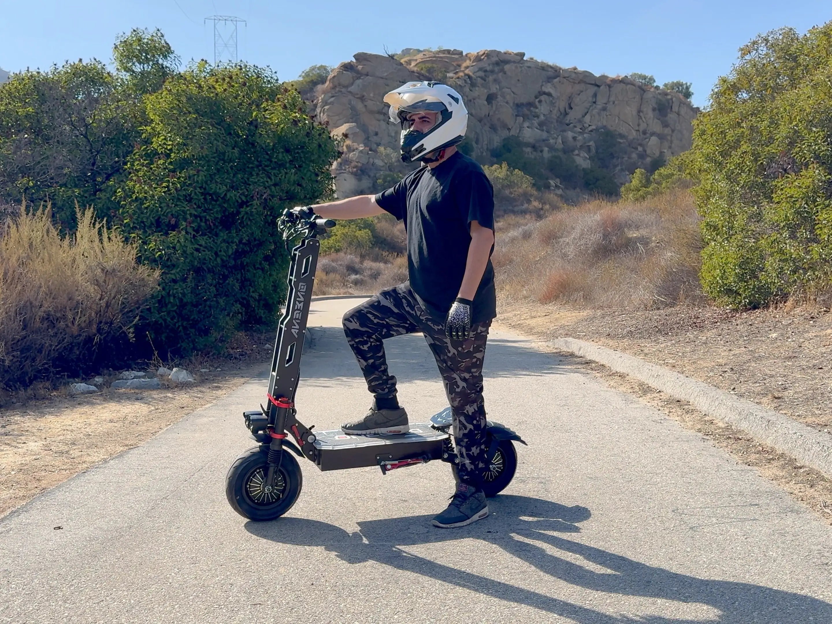 GT9 minor imperfections 7000WEscooter mountain ride